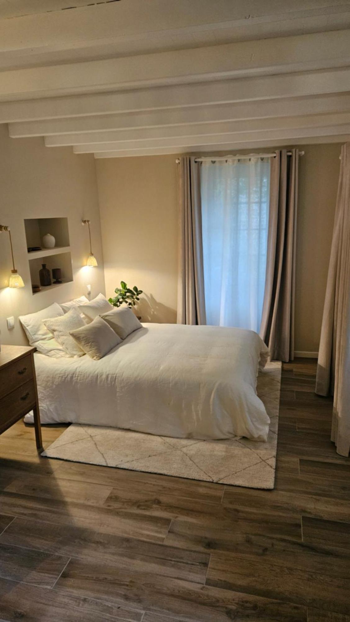 Le Prieure Barfleur Bed and Breakfast Eksteriør billede